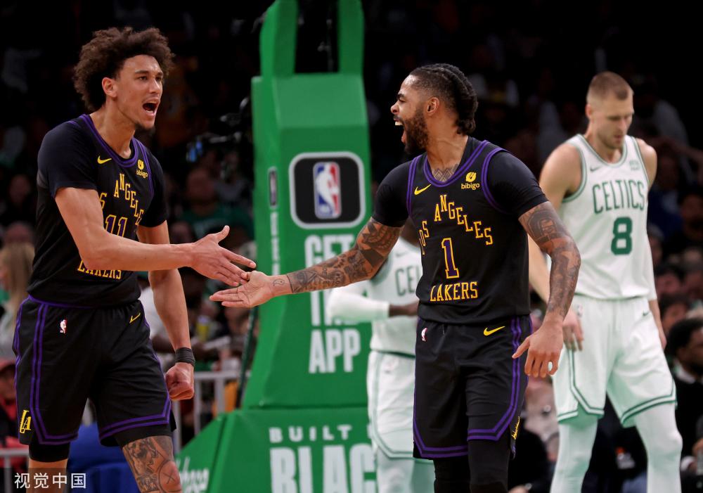 与斯皮思相 与斯皮思相