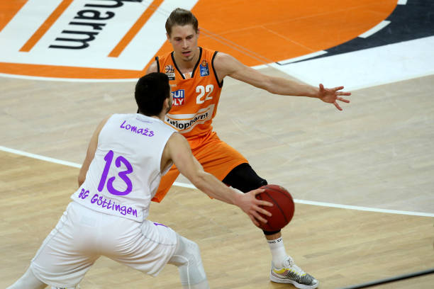 场干扰制造 场干扰制造